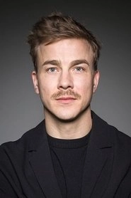 Ảnh diễn viên Albrecht Schuch